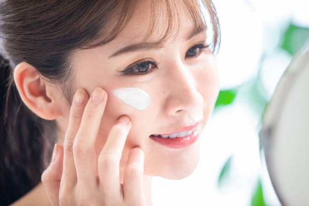 Step-by-Step Korean Skincare Routine for Radiant Skin 
